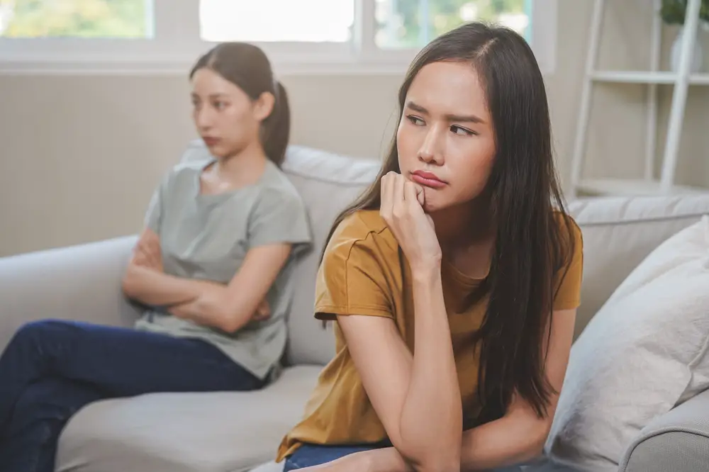 Unhappy,Lesbian,,Lgbt,Asian,Young,Two,Women,,Girl,Gay,,Couple, friends, jealous